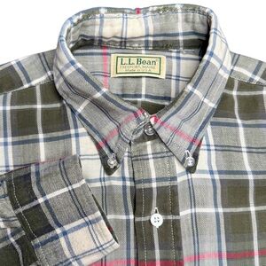 Vintage 90s L.L. Bean Plaid Flannel Shirt Made in USA Men’s Size Medium Casual